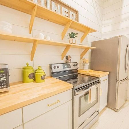 Darlin' Downtown Dawghouse Appartement Athens Buitenkant foto