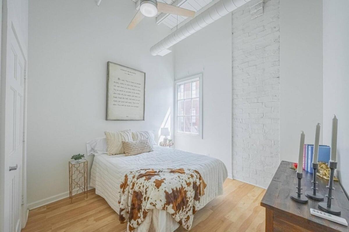 Darlin' Downtown Dawghouse Appartement Athens Buitenkant foto