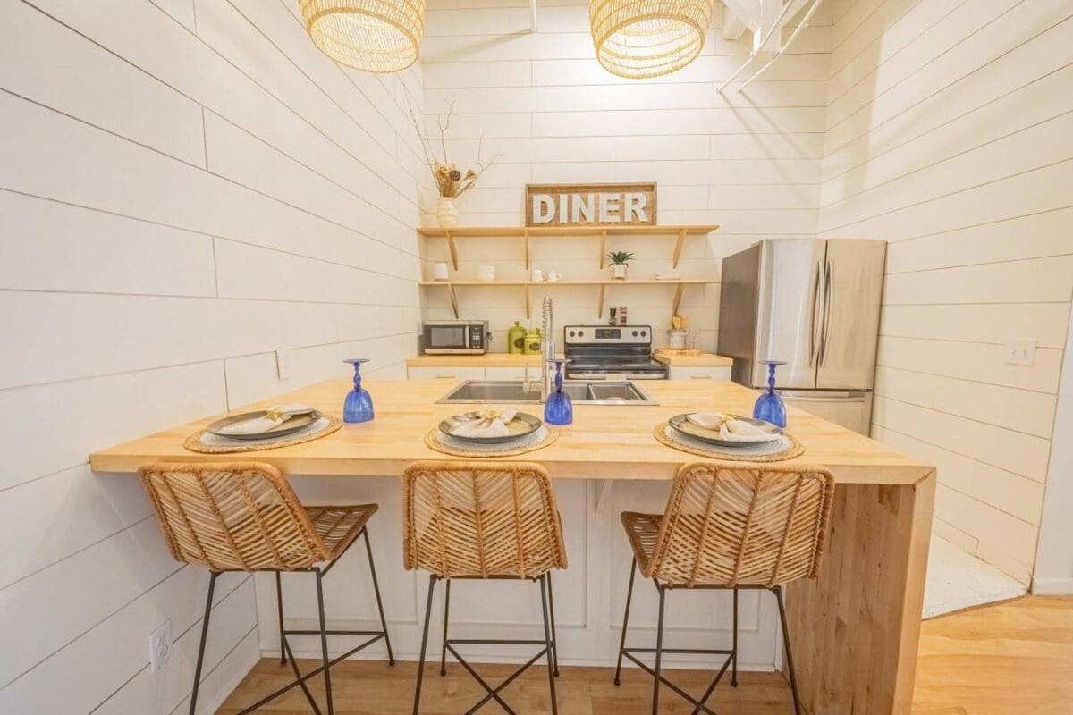 Darlin' Downtown Dawghouse Appartement Athens Buitenkant foto
